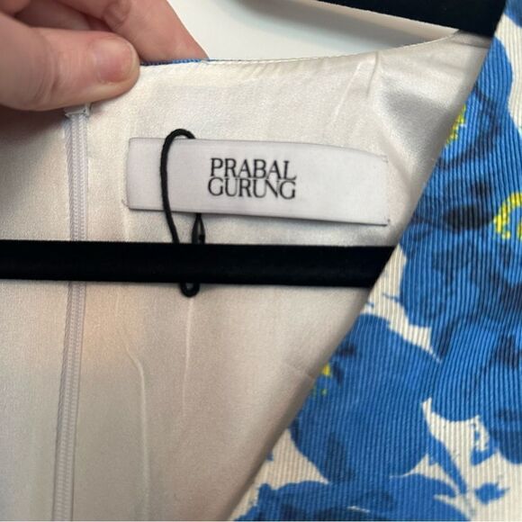Prabal Gurung Blue and White Floral Sleeveless Dress - Size Medium. A-Line dress - Picture 6 of 10